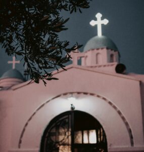 Εκκλησίες Αθήνα Πάσχα: Top 5 για Επιτάφιο 2026