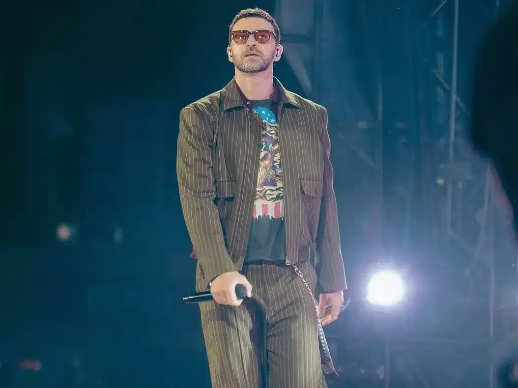 Justin Timberlake σχολιάζει cover του Bieber στο Coachella