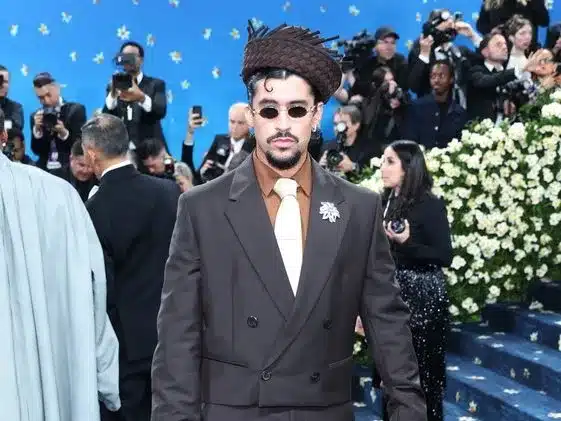 Bad Bunny ρεκόρ: DtMF ξεπερνά το Despacito στα charts