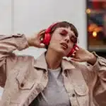 Πρωτομαγιά 2026: 10 Hit Τραγούδια για Playlist